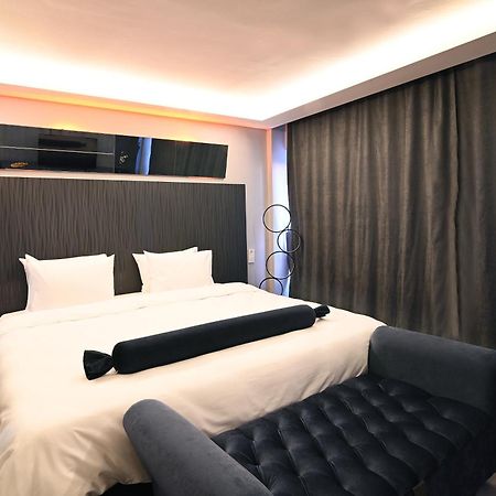 Via Ciragan Hotel Истанбул Екстериор снимка